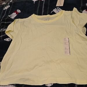 ❤️10/$40 New Yellow Crop Top